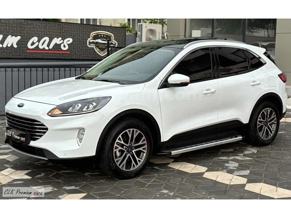 "CLK_Premium_cars"-2022_KUGA_1.5_TR'DE TEK_SADECE 2.650 KM'DE