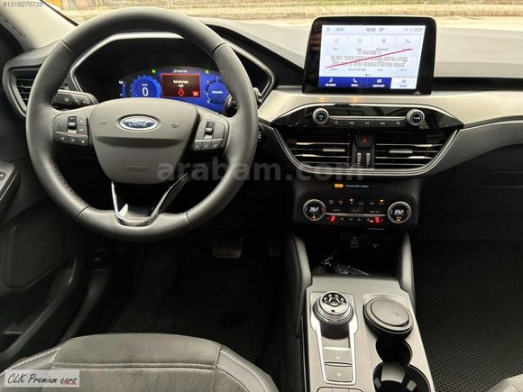 "CLK_Premium_cars"-2022_KUGA_1.5_TR'DE TEK_SADECE 2.650 KM'DE