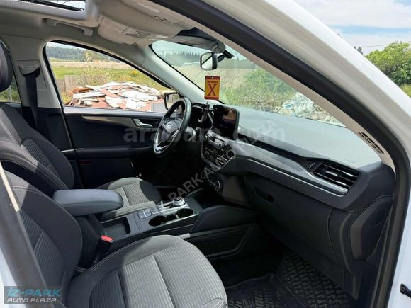 İZ-PARK AUTO 2020 FORD KUGA TİTANYUM DİZEL 97 KM DEĞİŞENSİZ