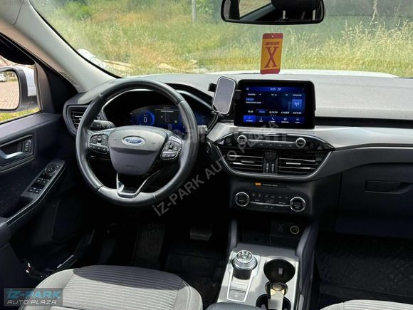 İZ-PARK AUTO 2020 FORD KUGA TİTANYUM DİZEL 97 KM DEĞİŞENSİZ