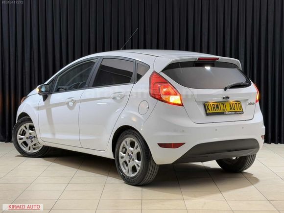 KIRMIZI AUTO'DN 2014 FORD FİESTA 1.6 TRENDX POWERSHİFT 65.000KM