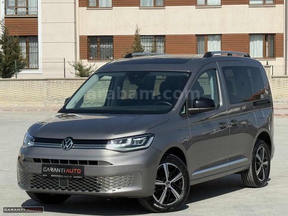 GARANTİ AUTO 2024 CADDY STYLE DSG CAMTAVAN ISITMA VAKUM 6.000KM