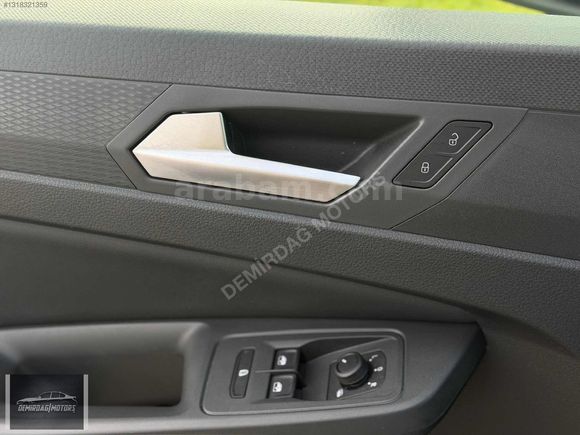 2025 VW CADDY