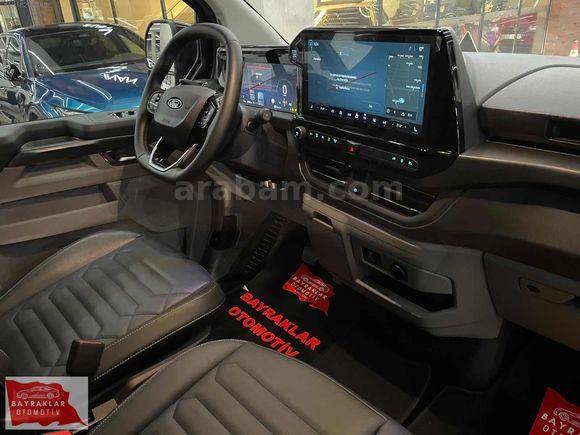 BAYRAKLAR'DAN 2025 TOURNEO CUSTOM 2.0 170BG TİTANİUM PLUS/CMTVN