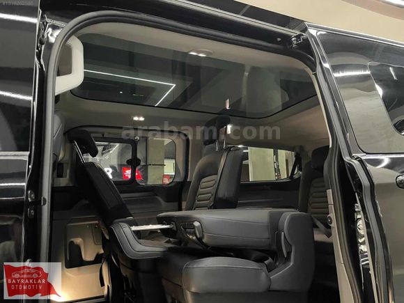 BAYRAKLAR'DAN 2025 TOURNEO CUSTOM 2.0 170BG TİTANİUM PLUS/CMTVN