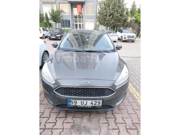 Sahibinden Ford Focus 1.6 Ti-VCT Trend X 2015 Model