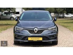 2023 MEGANE ICON 48.550 KM HATASIZ BOYASIZ DEĞİŞENSİZ