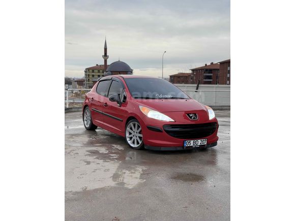 Sahibinden Peugeot 207 1.4 Comfort 2009 Model 