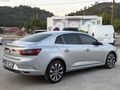 HATASIZ 2023 MEGANE 1.3 TCE İCON 6 BİN KM'de GARANTİLİ