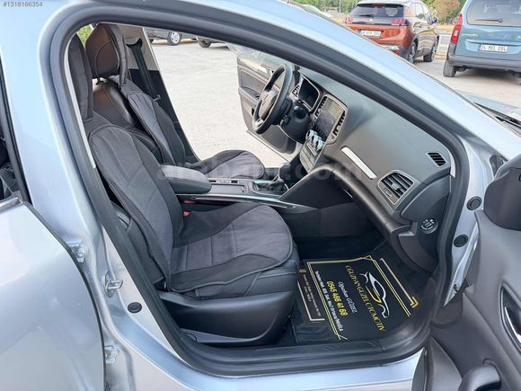 HATASIZ 2023 MEGANE 1.3 TCE İCON 6 BİN KM'de GARANTİLİ
