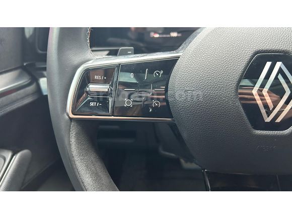 Sahibinden Renault Austral 1.3 Hybrid Techno Esprit Alpine 2024 Model