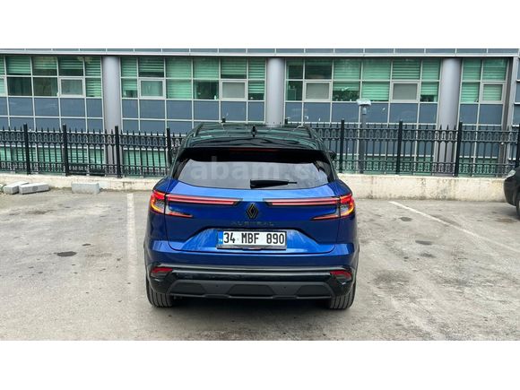 Sahibinden Renault Austral 1.3 Hybrid Techno Esprit Alpine 2024 Model