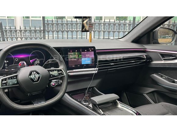 Sahibinden Renault Austral 1.3 Hybrid Techno Esprit Alpine 2024 Model