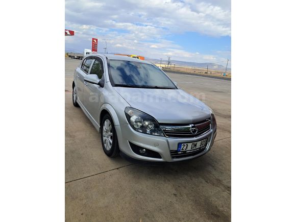 Sahibinden Opel Astra 1.6 Essentia 2010 Model
