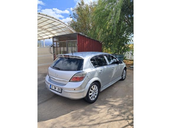 Sahibinden Opel Astra 1.6 Essentia 2010 Model