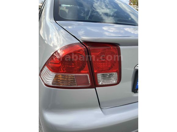 Sahibinden Honda Civic 1.6i VTEC LS 2004 Model 