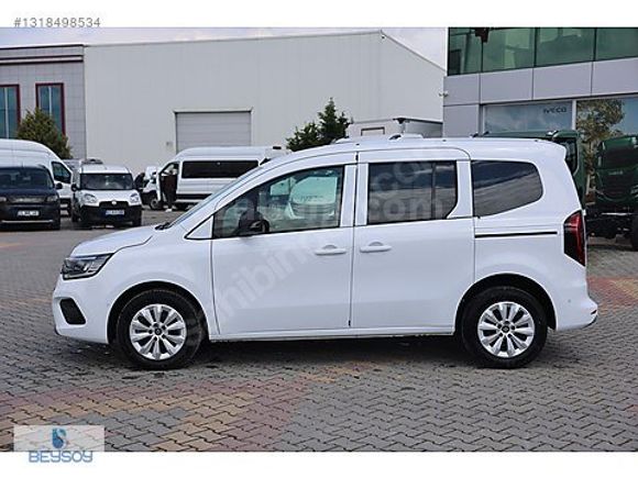 BÜYÜKSOYLU BEYSOY'DAN 2025 KANGOO MULTIX 1.3 TCE TECHNO