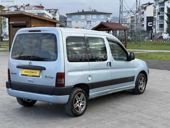 MASRAFSIZ 1.6 HDİ BERLINGO
