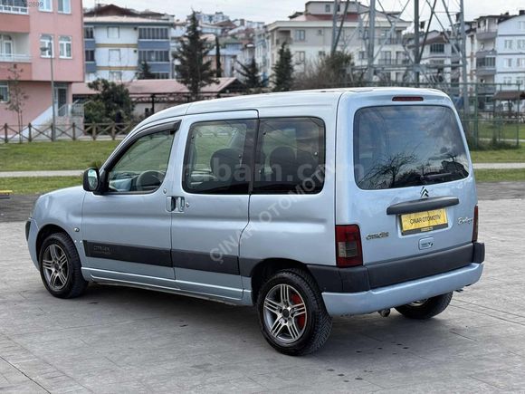 MASRAFSIZ 1.6 HDİ BERLINGO