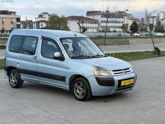 MASRAFSIZ 1.6 HDİ BERLINGO