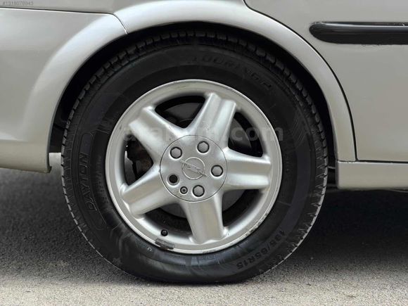 Hatasız çiziksiz Opel vectra 290 bin km orjinal