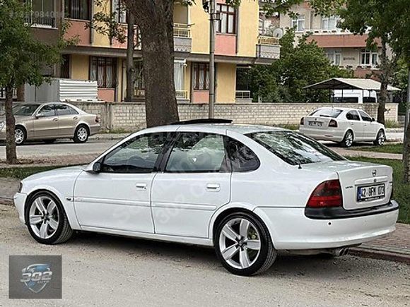302//DEN CAM MİSALİ OPEL VECTRA 2.0 CD K.K12 TAKSİT SEÇENEĞİ