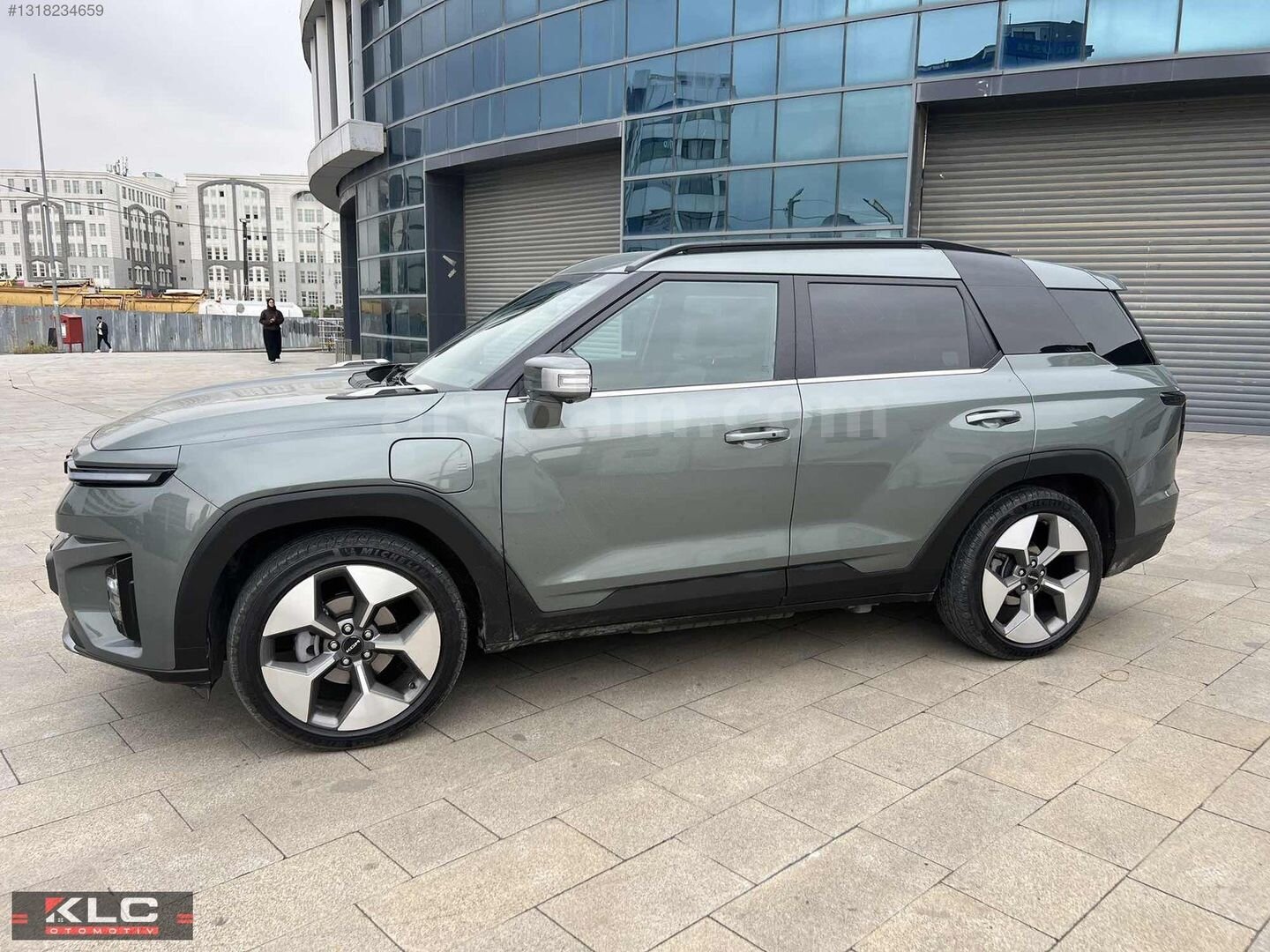 Galeriden KGM SsangYong Torres EVX 4x2 2025 Model Kocaeli 10.000 km Yeşil 3