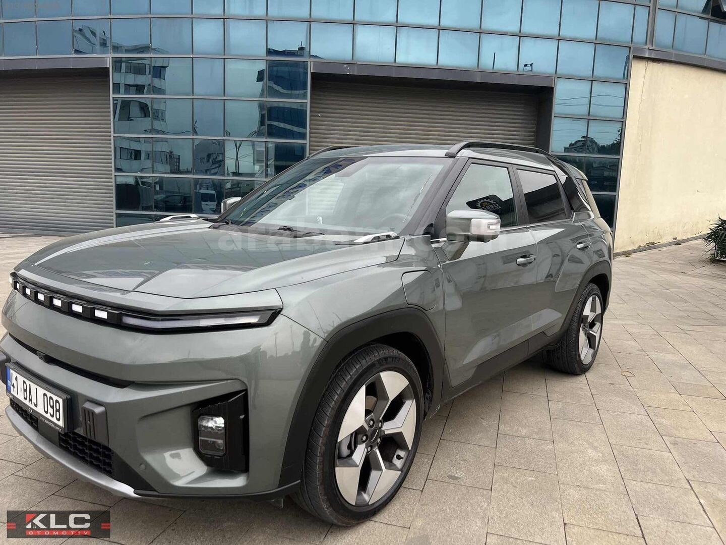 Galeriden KGM SsangYong Torres EVX 4x2 2025 Model Kocaeli 10.000 km Yeşil 1