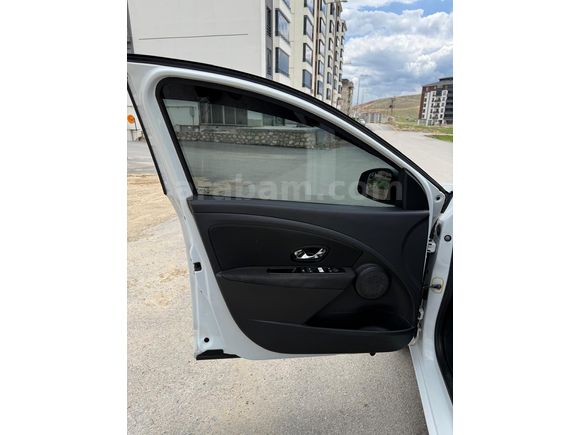 Sahibinden Renault Fluence 1.5 dCi Touch 2016 Model