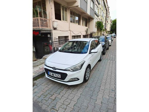 Sahibinden Hyundai i20 1.4 CRDi Jump 2015 Model 