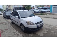 Sahibinden Ford Fiesta 1.6 Comfort 2008 Model  148.000 km Beyaz