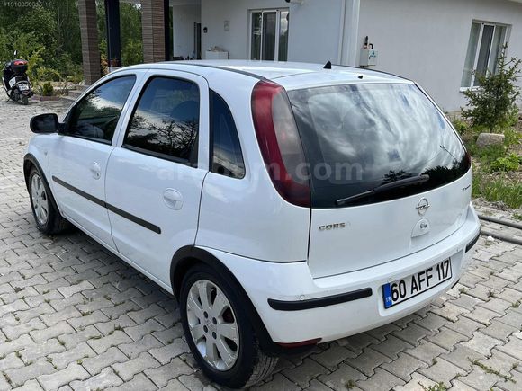 2005 SIFIR MOTOR REVİZYONLU 1.2 LPG Lİ KLİMALI CORSA