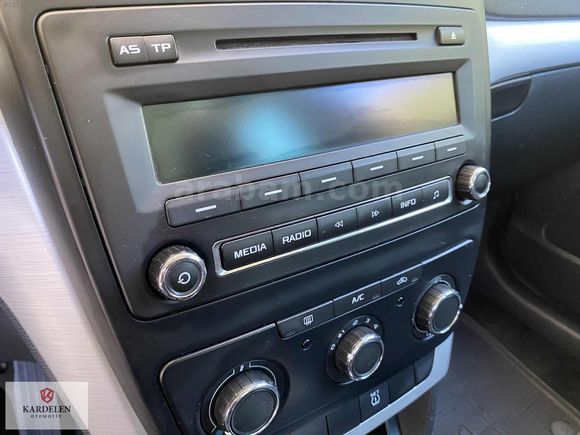 2015 Skoda Yeti 1.6 TDI DSG 105 Bg 149.000 Km/Hız Sabi/Kat Ayna.