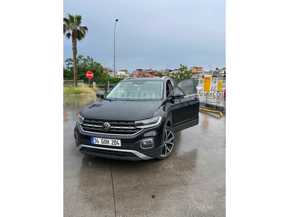 Sahibinden Volkswagen T-Cross 1.0 TSI Style 2023 Model İzmir 44.000 km Siyah