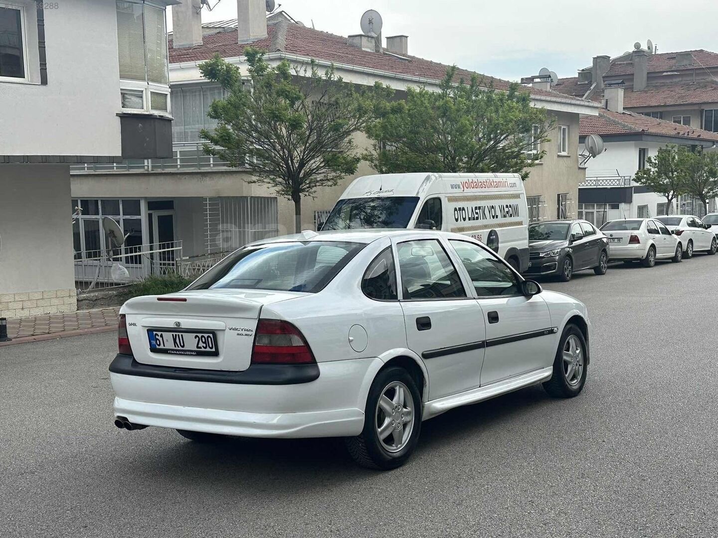 Galeriden Opel Vectra 2.0 GLS 1997 Model Ankara 241.000 km Beyaz 7