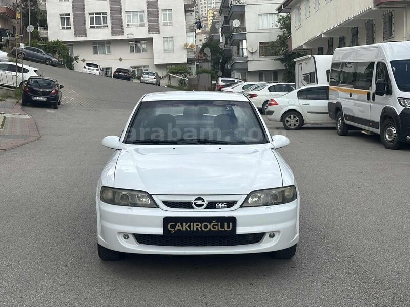 Galeriden Opel Vectra 2.0 GLS 1997 Model Ankara 241.000 km Beyaz