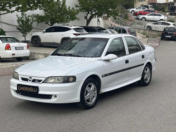 ÇAKIROĞLUN'DAN 1997 OPEL VECTRA 2.0 GLS