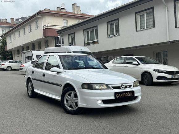 ÇAKIROĞLUN'DAN 1997 OPEL VECTRA 2.0 GLS