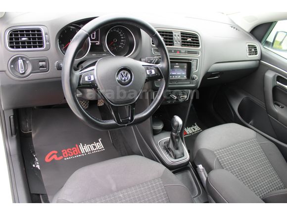 Volkswagen Polo 1.2 TSI COMFORTLINE AT