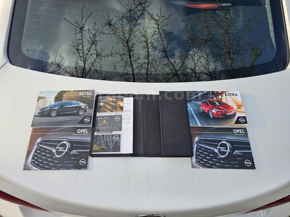 AKADEMİSYENDEN TEMİZ KULLANILMIŞ Opel Astra 1.4 T Edition Plus 2019 Model