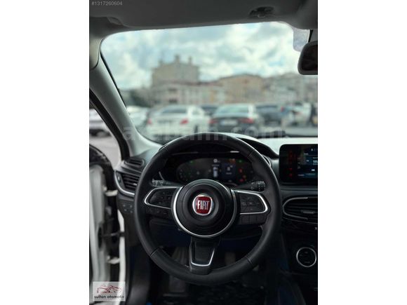 2021 EGEA CROSS 1.6 DİSEL LOUNGE MANUEL 109 BİN KM