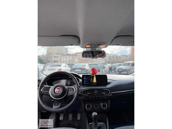 2021 EGEA CROSS 1.6 DİSEL LOUNGE MANUEL 109 BİN KM