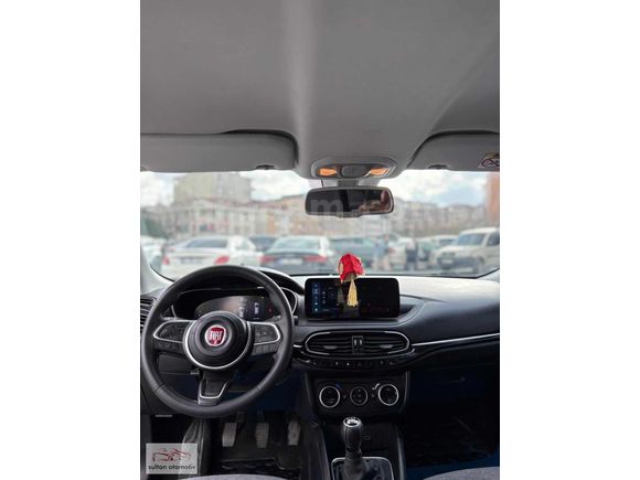 2021 EGEA CROSS 1.6 DİSEL LOUNGE MANUEL 109 BİN KM