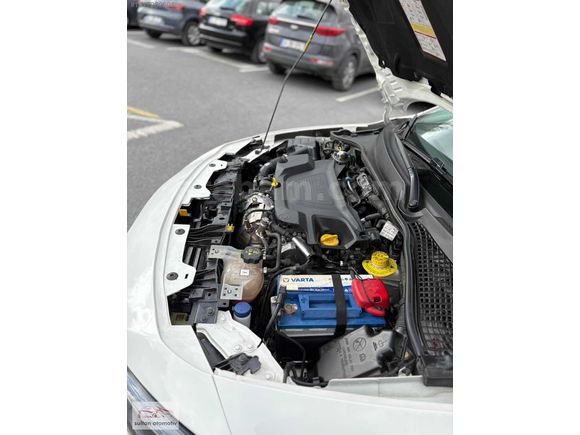2021 EGEA CROSS 1.6 DİSEL LOUNGE MANUEL 109 BİN KM