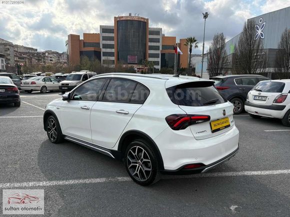 2021 EGEA CROSS 1.6 DİSEL LOUNGE MANUEL 109 BİN KM