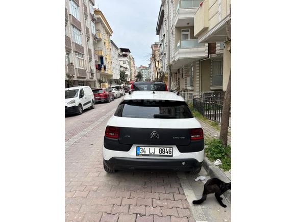 Sahibinden Citroen C4 Cactus 1.2 e-VTI Feel 2015 Model