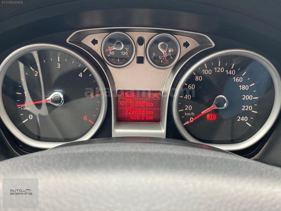 FACUS 1.6 TDCİ TİTANİUM PAKET