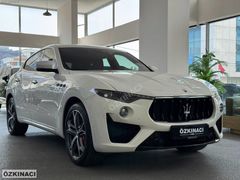 ÖZKINACI'DAN 2023 FER-MAS MASERATİ LEVANTE S.PAKET-KARTA TAKSİT