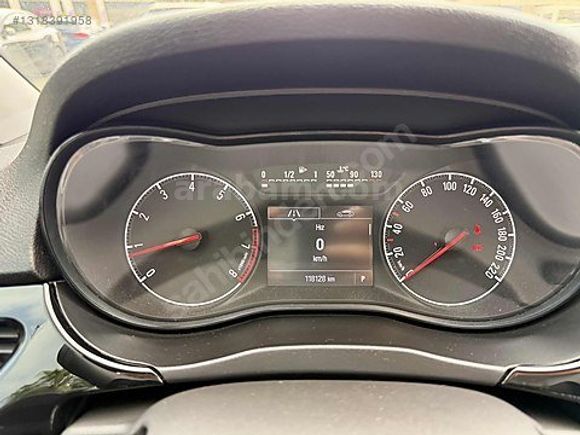 ALMİR'DEN/2015/OPEL CORSA/COLOR EDİTİON/TEMİZ/OTOMATK/118.000 KM