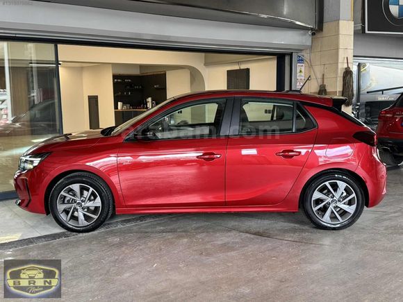 BRN MOTORS'DAN..2023 OPEL CORSA 1.2 T EDİTİON OTOMATİK 20.000 KM